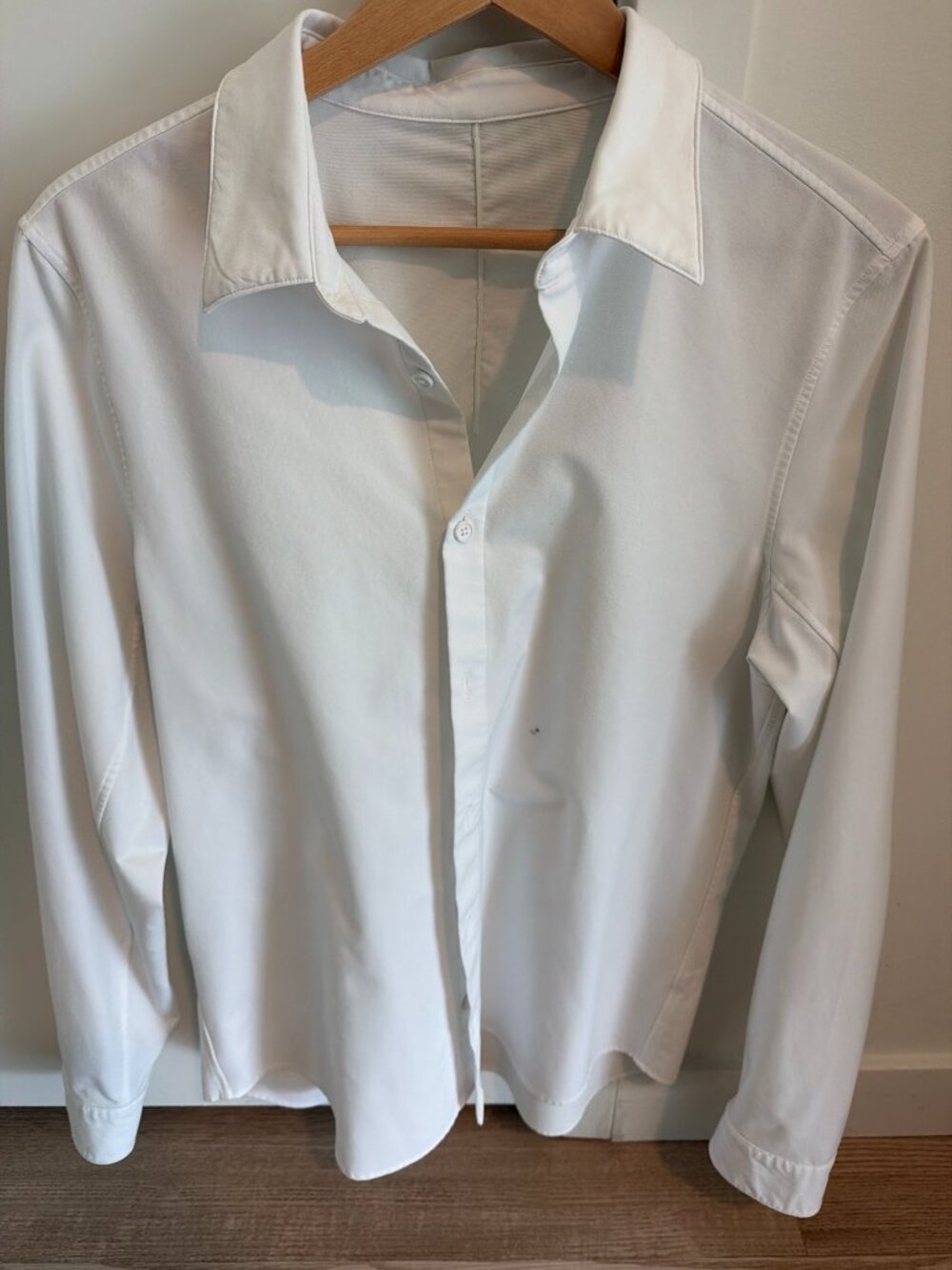 lululemon Slim Fit Long Sleeve Collared Shirt White M - As Is